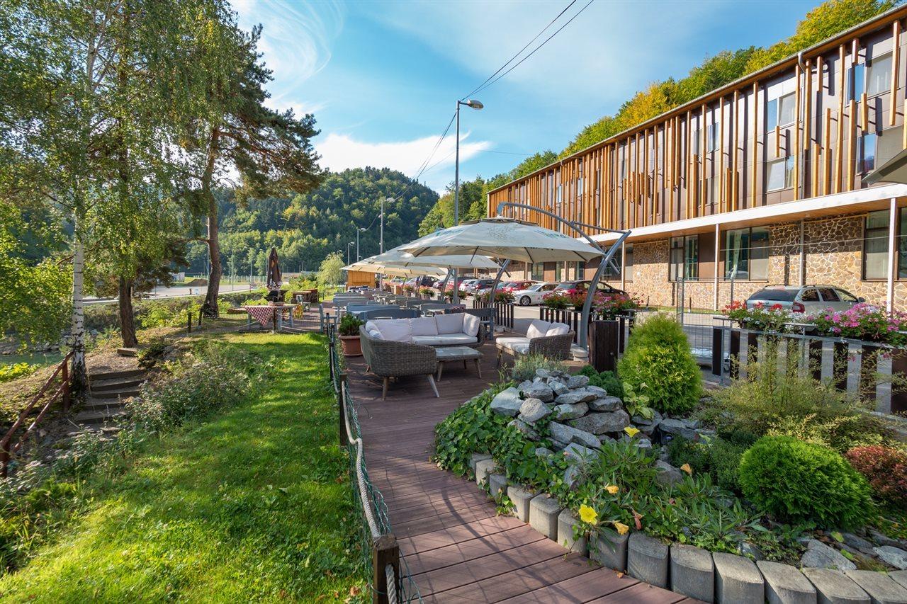 Salamandra Hotel Banska Stiavnica Exterior photo